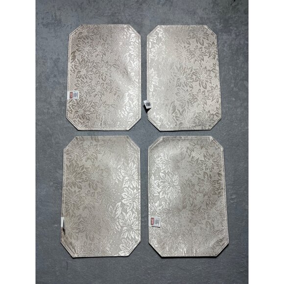 Set of 4 Elegant Ivory Shimmer Holiday Christmas Placemats by Better Home - Picture 5 of 6